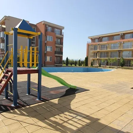 In Holiday Fort Club * Слънчев бряг